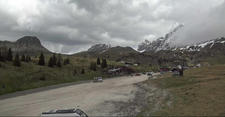 Webcam San Martino di Castrozza - Passo Rolle  - Passo Rolle - Castellazzo