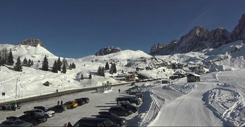 Webcam San Martino di Castrozza - Passo Rolle  - Passo Rolle - Castellazzo