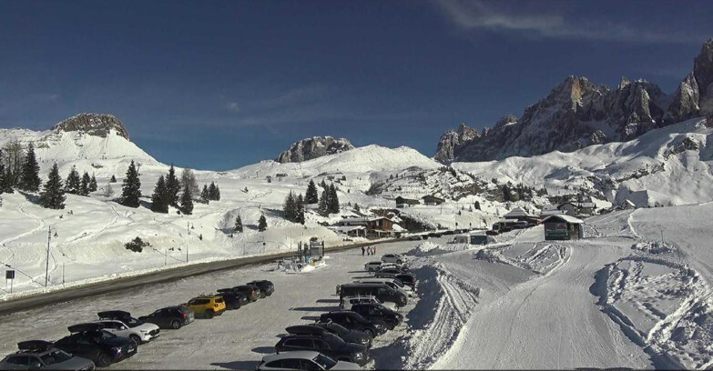 Webcam San Martino di Castrozza - Passo Rolle  - Passo Rolle - Castellazzo
