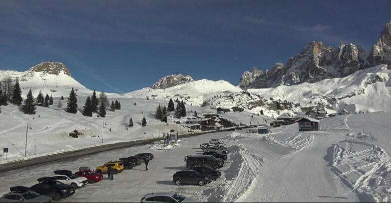 Webcam San Martino di Castrozza - Passo Rolle  - Passo Rolle - Castellazzo