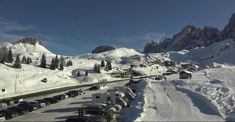 Webcam Сан-Мартино-ди-Кастроцца - Пассо-Ролле - Passo Rolle - Castellazzo