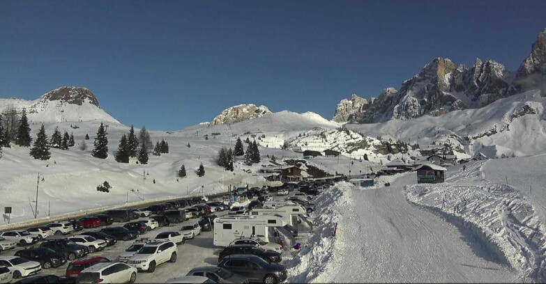 Webcam Сан-Мартино-ди-Кастроцца - Пассо-Ролле - Passo Rolle - Castellazzo