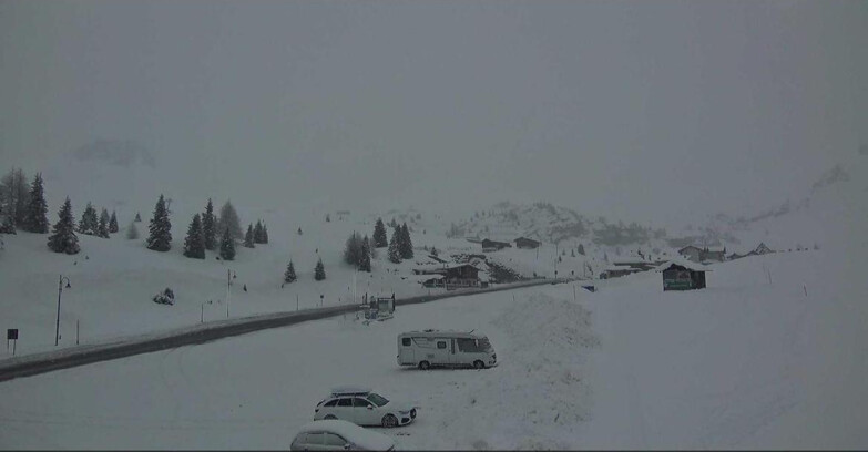 Webcam San Martino di Castrozza - Passo Rolle - Passo Rolle - Castellazzo