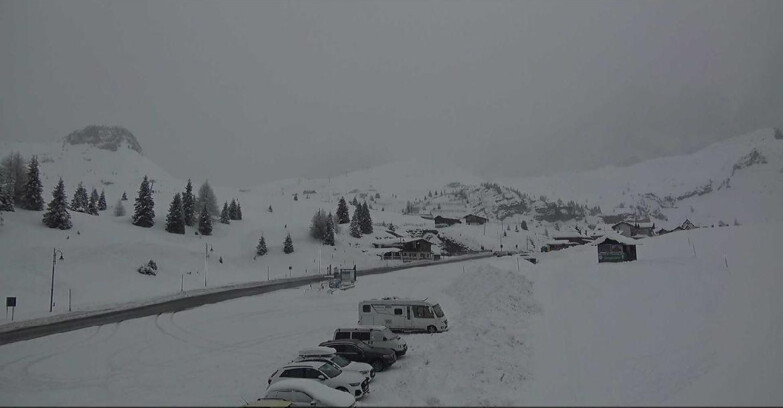 Webcam San Martino di Castrozza - Passo Rolle - Passo Rolle - Castellazzo