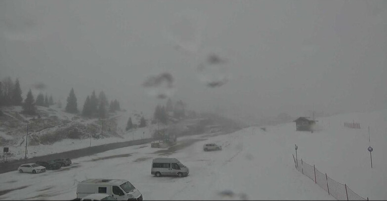 Webcam San Martino di Castrozza - Passo Rolle - Passo Rolle - Castellazzo