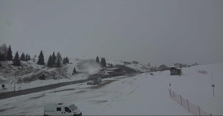 Webcam San Martino di Castrozza - Passo Rolle - Passo Rolle - Castellazzo