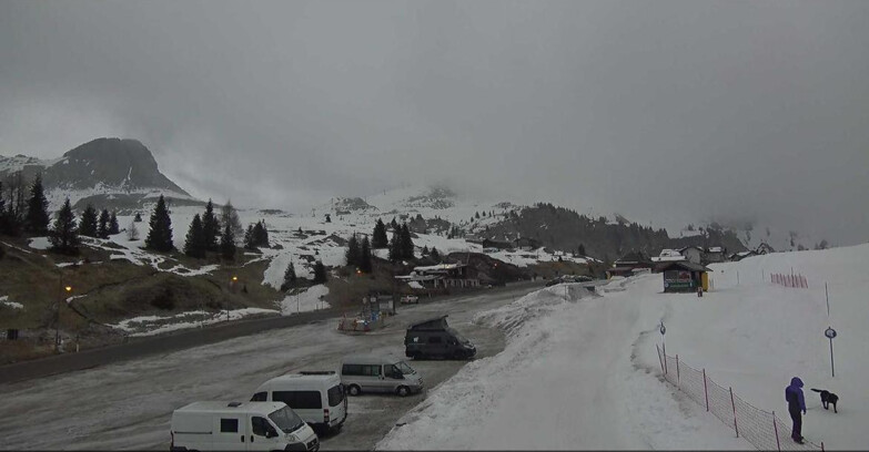 Webcam San Martino di Castrozza - Passo Rolle - Passo Rolle - Castellazzo