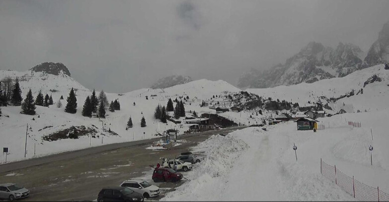 Webcam San Martino di Castrozza - Passo Rolle - Passo Rolle - Castellazzo