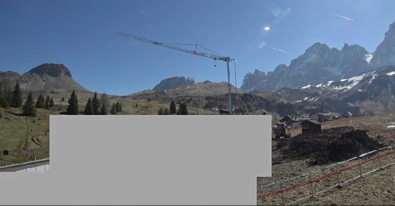Webcam San Martino di Castrozza - Passo Rolle - Passo Rolle - Castellazzo