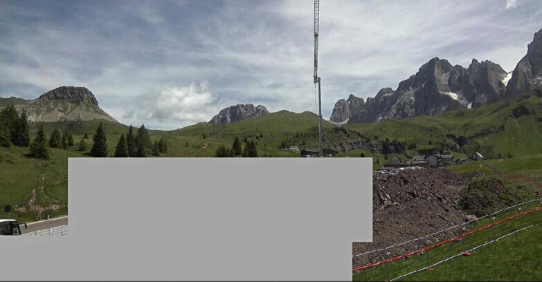 Webcam San Martino di Castrozza - Passo Rolle  - Passo Rolle - Castellazzo