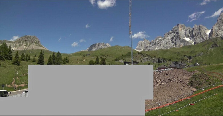 Webcam San Martino di Castrozza - Passo Rolle  - Passo Rolle - Castellazzo
