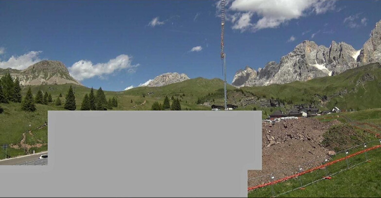 Webcam San Martino di Castrozza - Passo Rolle  - Passo Rolle - Castellazzo