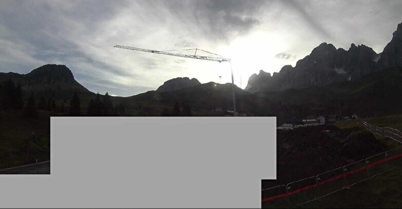 Webcam Сан-Мартино-ди-Кастроцца - Пассо-Ролле - Passo Rolle - Castellazzo