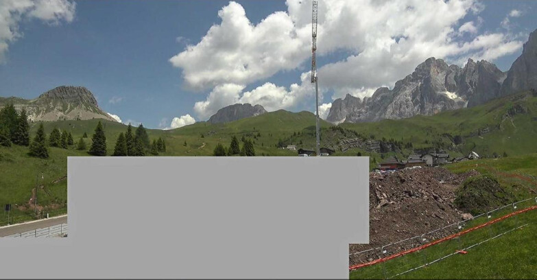 Webcam San Martino di Castrozza - Passo Rolle - Passo Rolle - Castellazzo