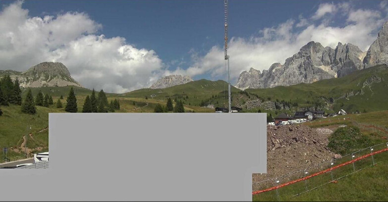Webcam San Martino di Castrozza - Passo Rolle  - Passo Rolle - Castellazzo