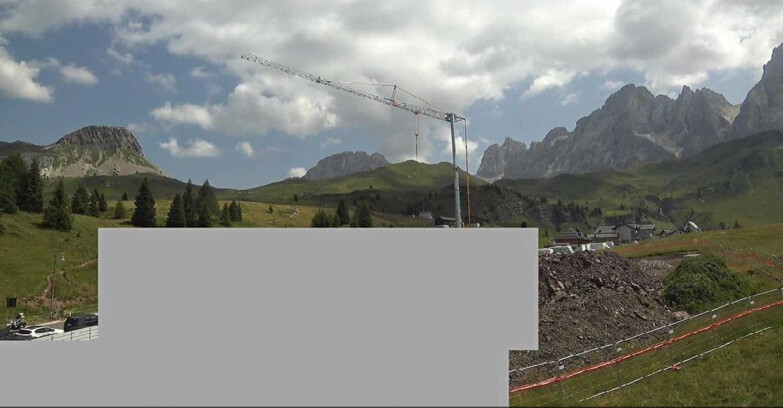 Webcam San Martino di Castrozza - Passo Rolle - Passo Rolle - Castellazzo