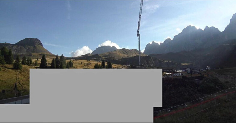 Webcam San Martino di Castrozza - Passo Rolle - Passo Rolle - Castellazzo