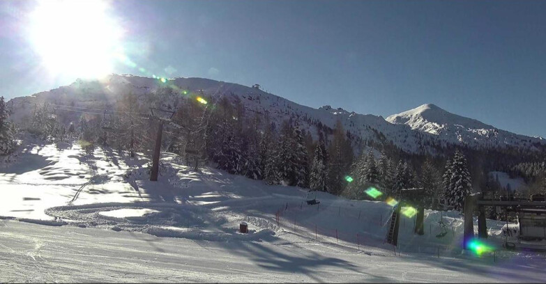 Webcam Сан-Мартино-ди-Кастроцца - Пассо-Ролле - Passo Rolle - il Cimone