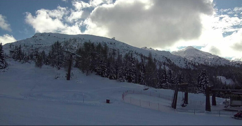 Webcam Сан-Мартино-ди-Кастроцца - Пассо-Ролле - Passo Rolle - il Cimone