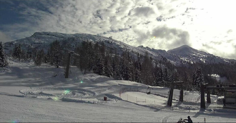 Webcam Сан-Мартино-ди-Кастроцца - Пассо-Ролле - Passo Rolle - il Cimone