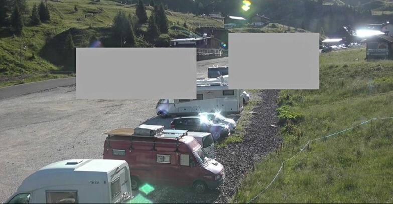 Webcam Сан-Мартино-ди-Кастроцца - Пассо-Ролле - Passo Rolle