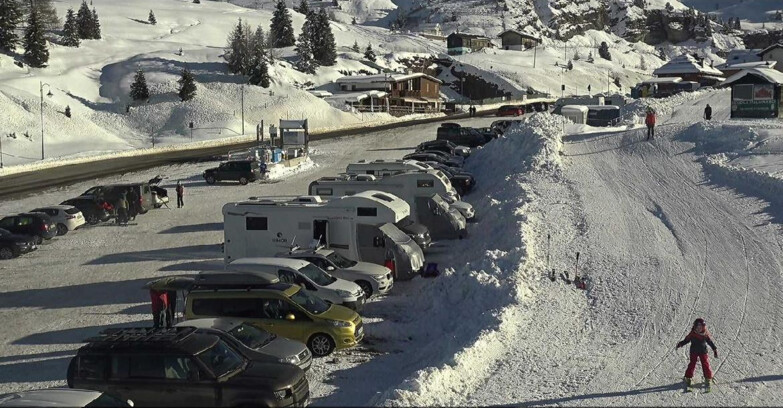 Webcam Сан-Мартино-ди-Кастроцца - Пассо-Ролле - Passo Rolle