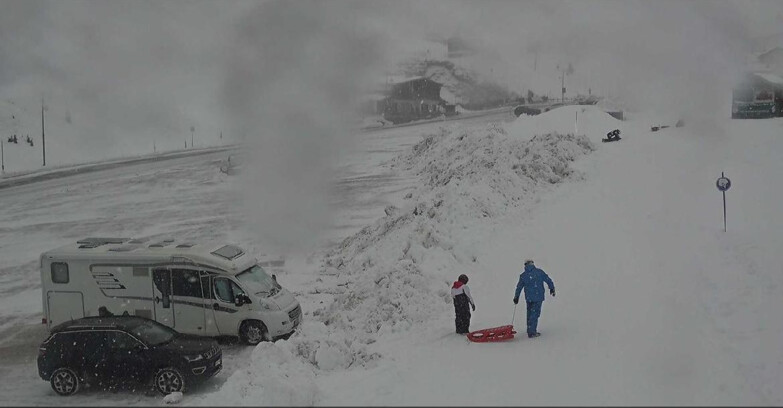 Webcam Сан-Мартино-ди-Кастроцца - Пассо-Ролле - Passo Rolle