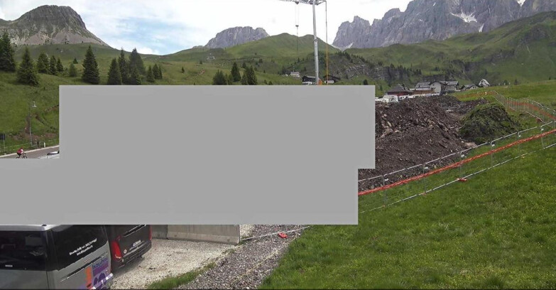Webcam Сан-Мартино-ди-Кастроцца - Пассо-Ролле - Passo Rolle