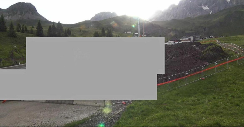Webcam Сан-Мартино-ди-Кастроцца - Пассо-Ролле - Passo Rolle
