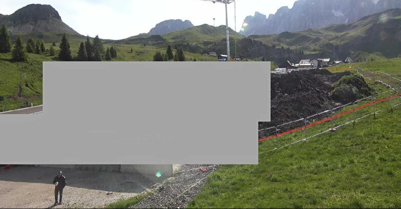 Webcam Сан-Мартино-ди-Кастроцца - Пассо-Ролле - Passo Rolle