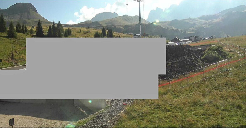 Webcam Сан-Мартино-ди-Кастроцца - Пассо-Ролле - Passo Rolle