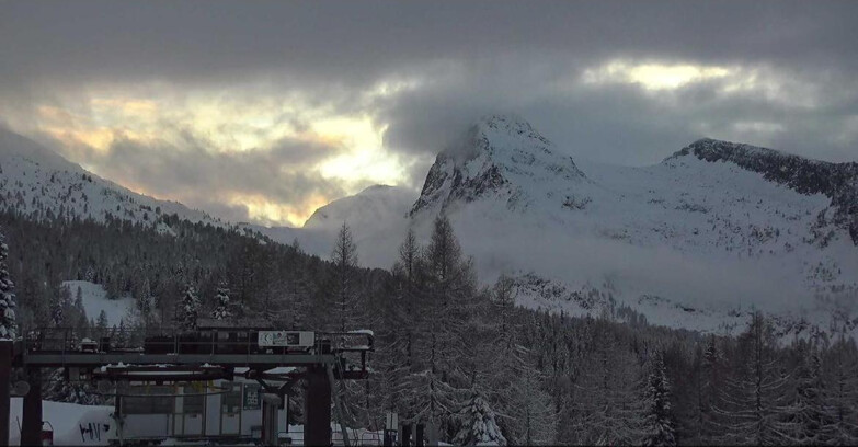 Webcam San Martino di Castrozza - Passo Rolle - Passo Rolle - Colbricon