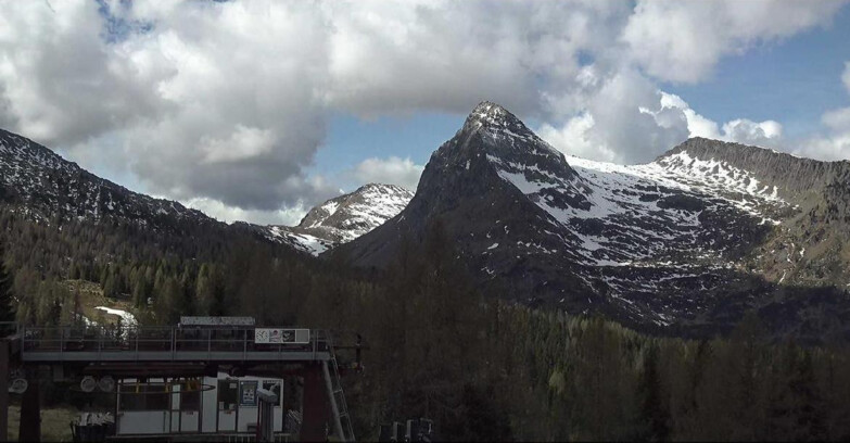 Webcam Сан-Мартино-ди-Кастроцца - Пассо-Ролле - Passo Rolle - Colbricon