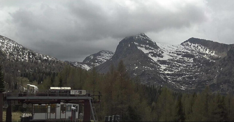 Webcam Сан-Мартино-ди-Кастроцца - Пассо-Ролле - Passo Rolle - Colbricon
