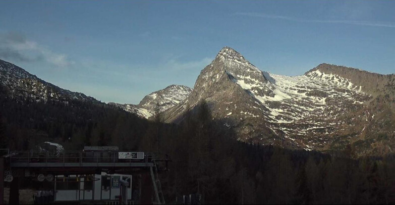 Webcam Сан-Мартино-ди-Кастроцца - Пассо-Ролле - Passo Rolle - Colbricon