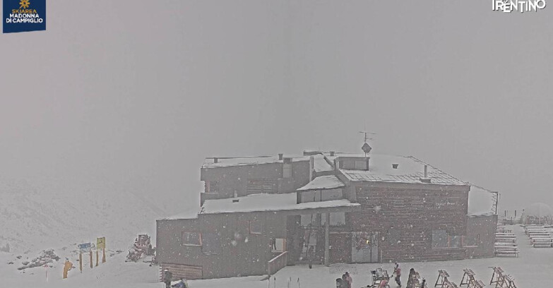 Webcam Madonna di Campiglio - Rifugio Dosson - Chalet FIAT