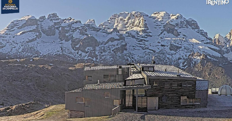 Webcam Madonna di Campiglio - Rifugio Dosson - Chalet FIAT