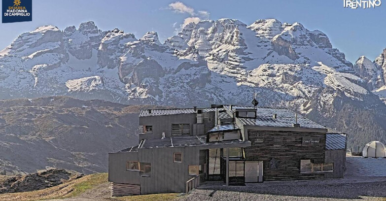 Webcam Madonna di Campiglio - Rifugio Dosson - Chalet FIAT