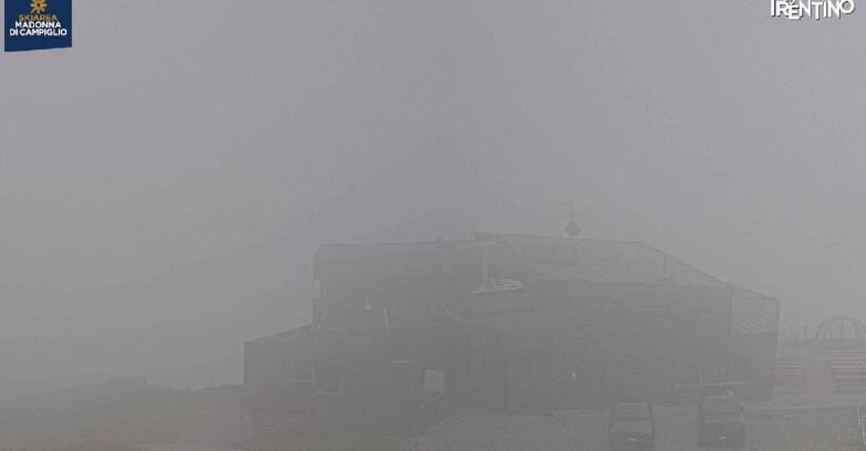 Webcam Madonna di Campiglio - Rifugio Dosson - Chalet FIAT