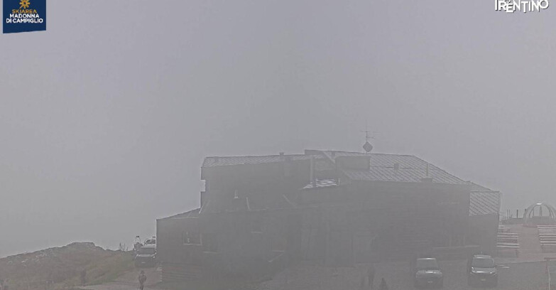 Webcam Madonna di Campiglio - Rifugio Dosson - Chalet FIAT