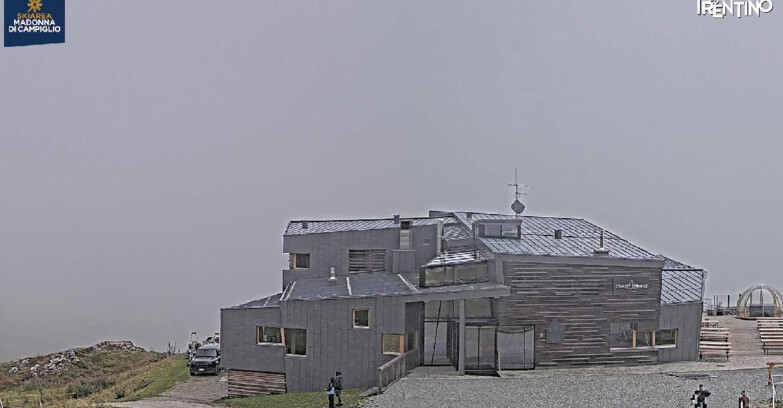 Webcam Madonna di Campiglio - Rifugio Dosson - Chalet FIAT