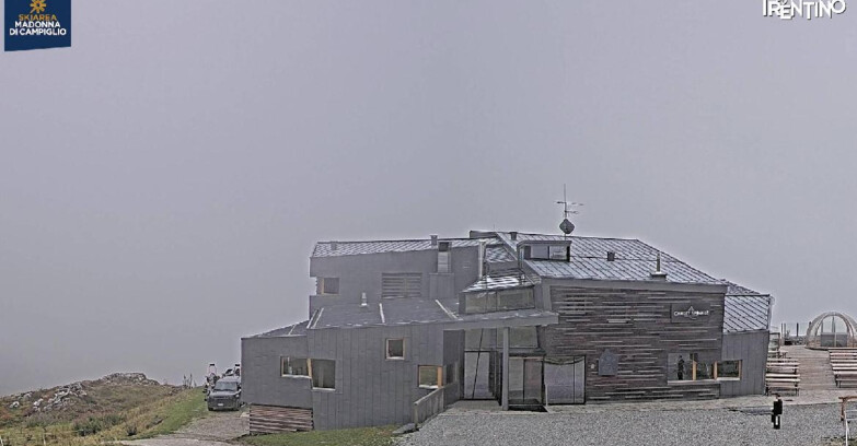 Webcam Madonna di Campiglio - Rifugio Dosson - Chalet FIAT
