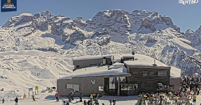 Webcam Madonna di Campiglio - Rifugio Dosson - Chalet FIAT