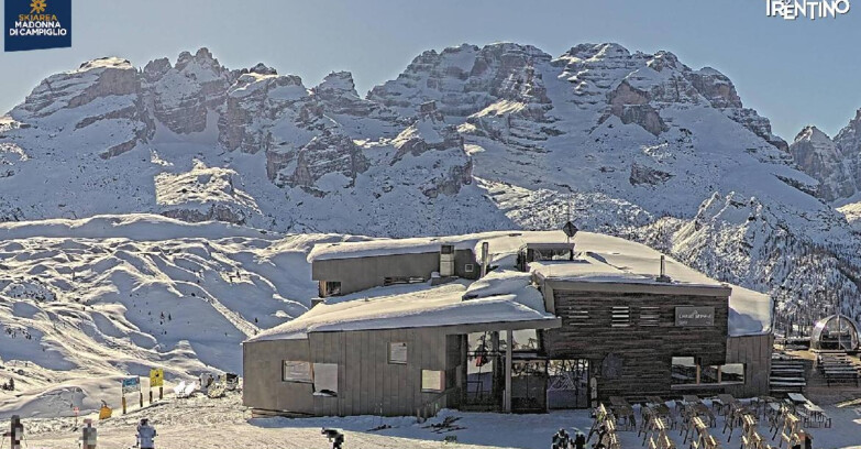 Webcam Madonna di Campiglio - Rifugio Dosson - Chalet FIAT