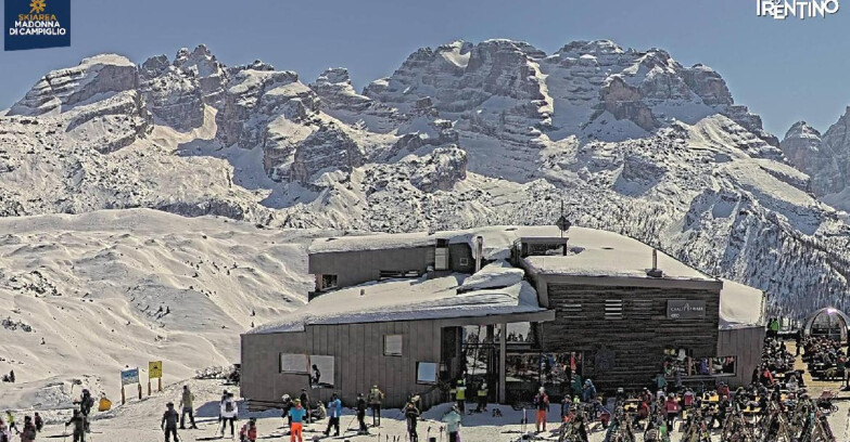 Webcam Madonna di Campiglio - Rifugio Dosson - Chalet FIAT