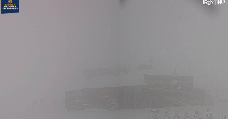 Webcam Madonna di Campiglio - Rifugio Dosson - Chalet FIAT