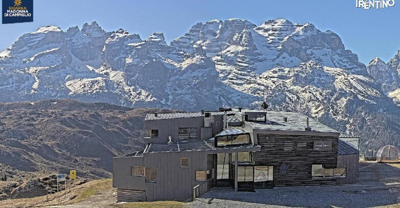Webcam Madonna di Campiglio - Chalet Spinale