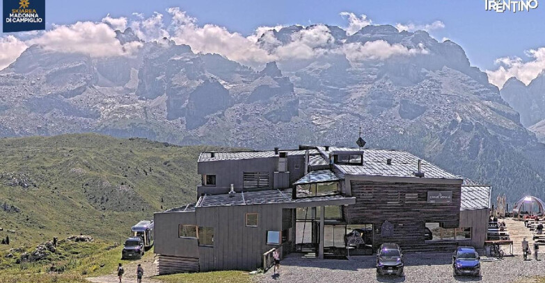 Webcam Madonna di Campiglio - Chalet Spinale