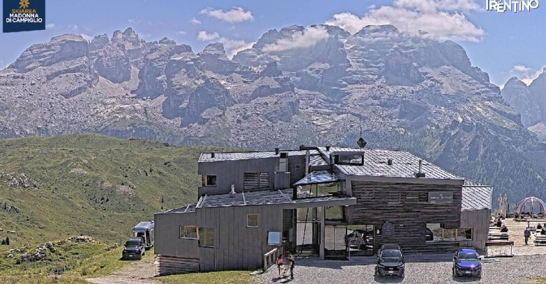 Webcam Madonna di Campiglio - Chalet Spinale