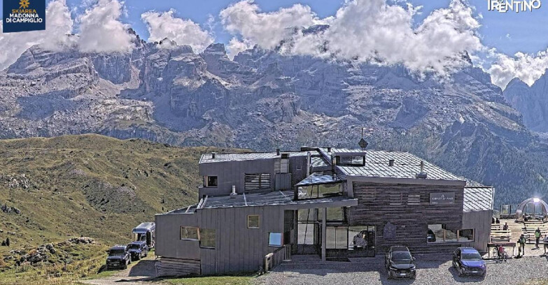 Webcam Madonna di Campiglio - Chalet Spinale